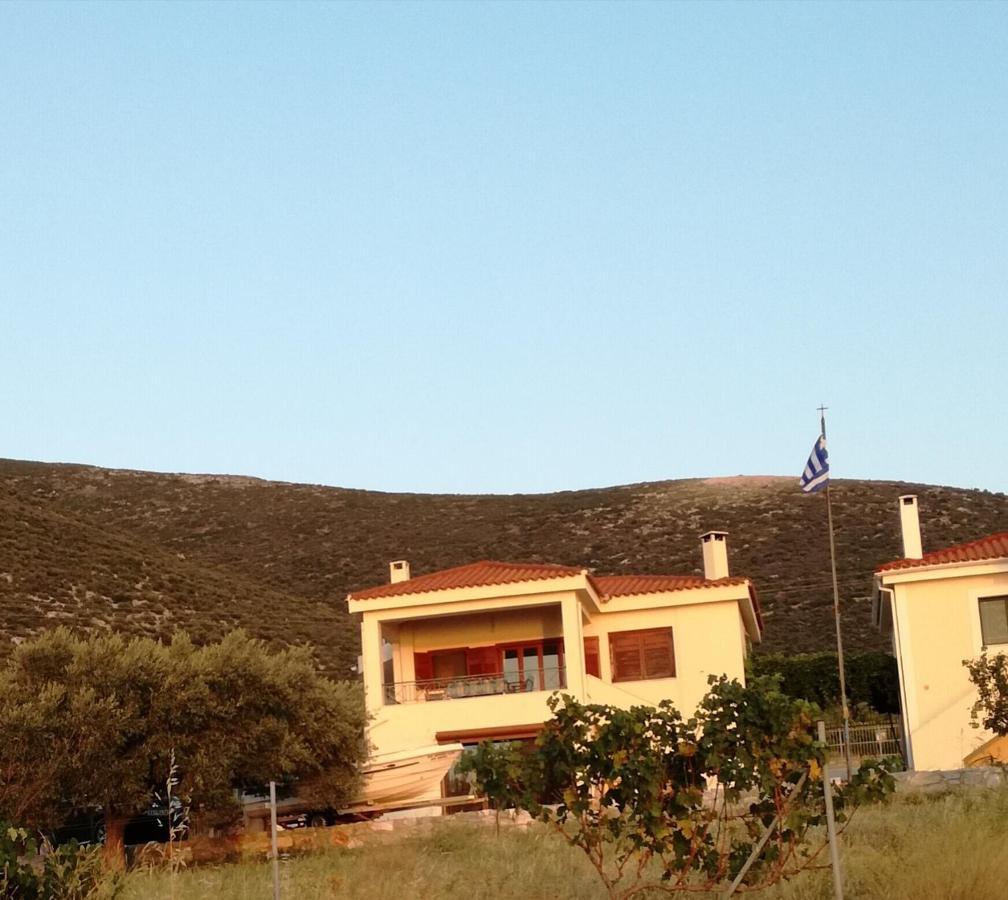 Vila Lazy Farm Prasinon Exteriér fotografie